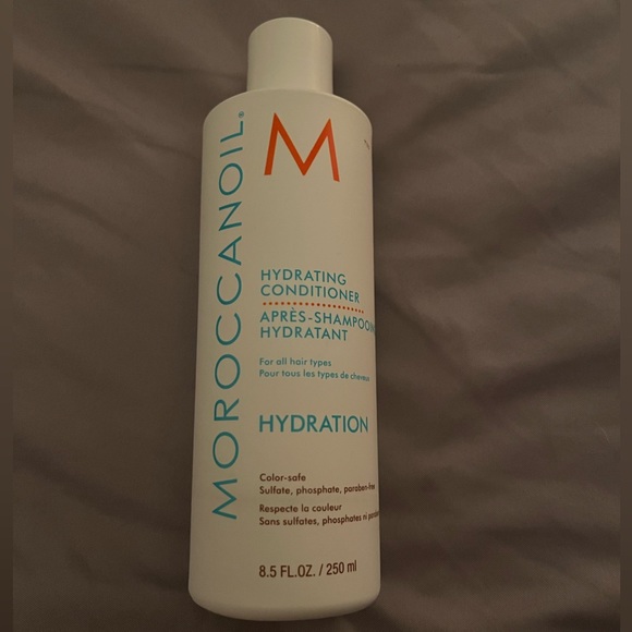 Moroccan Oil Hydrating Conditioner - Picture 2 of 3